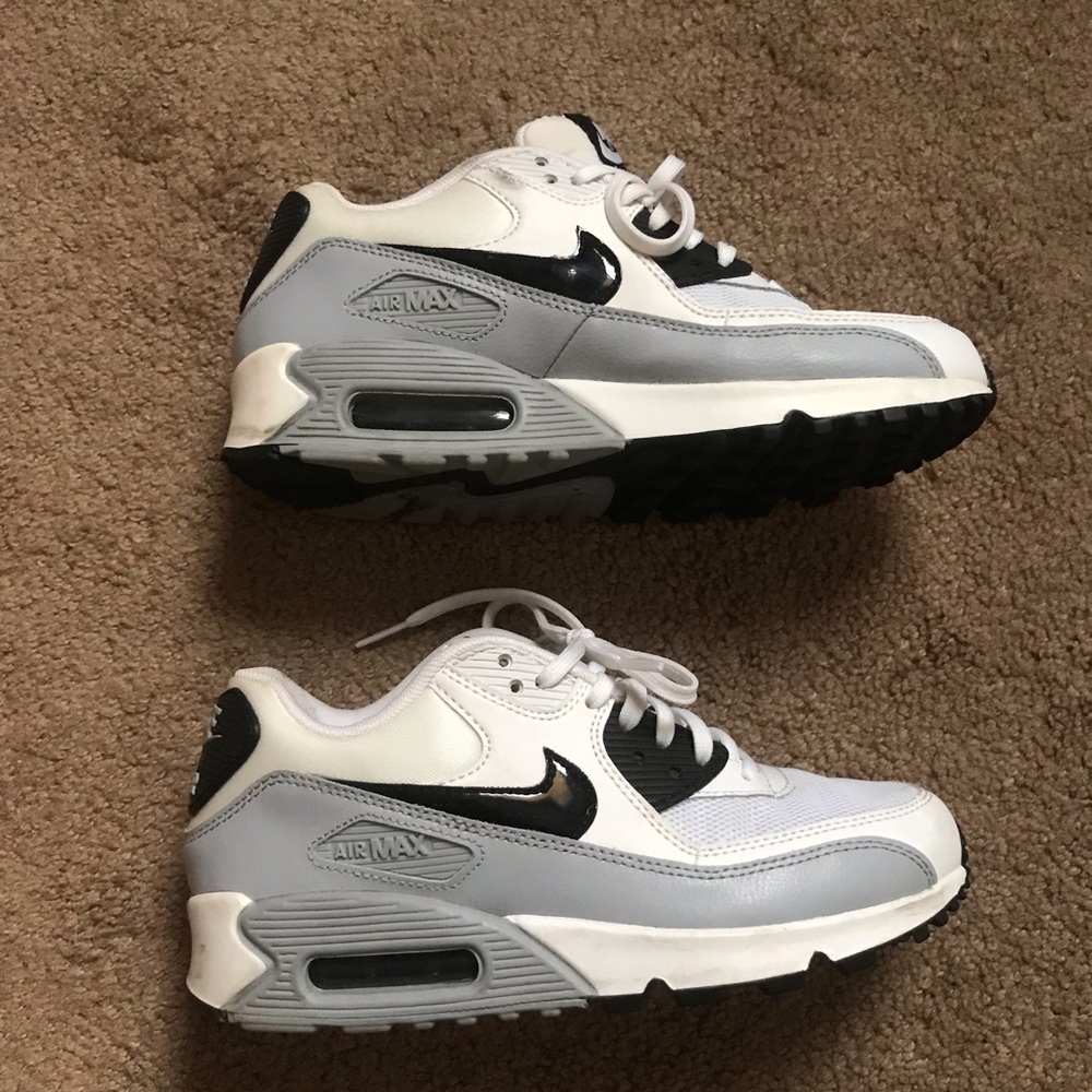NIKE AIR MAX 90